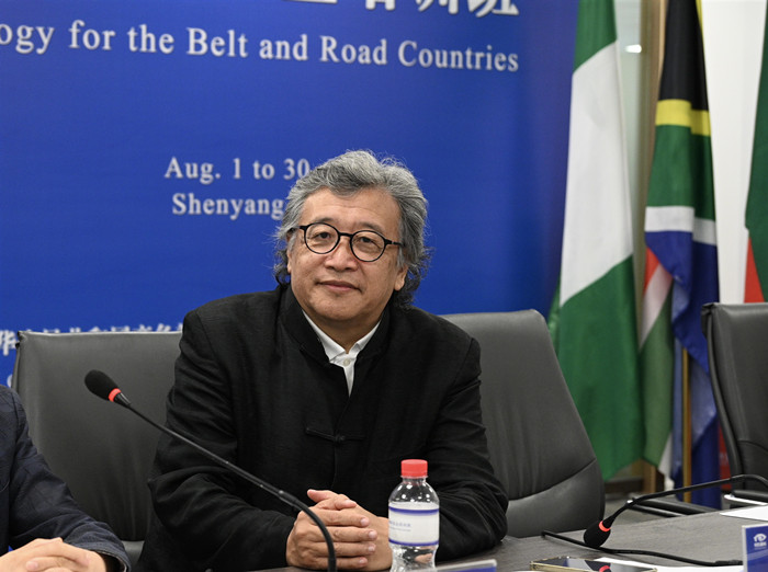 优发国际|随优而动一触即发
集团董事长何伟_副本.jpg